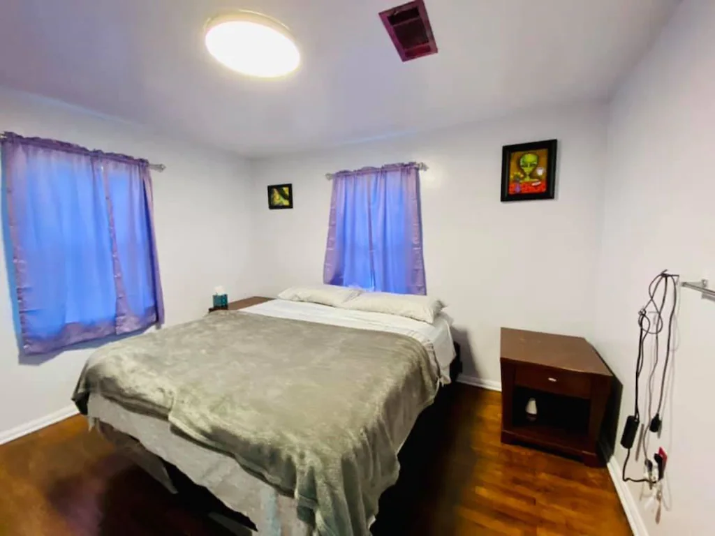 Wizard World Cottage 12