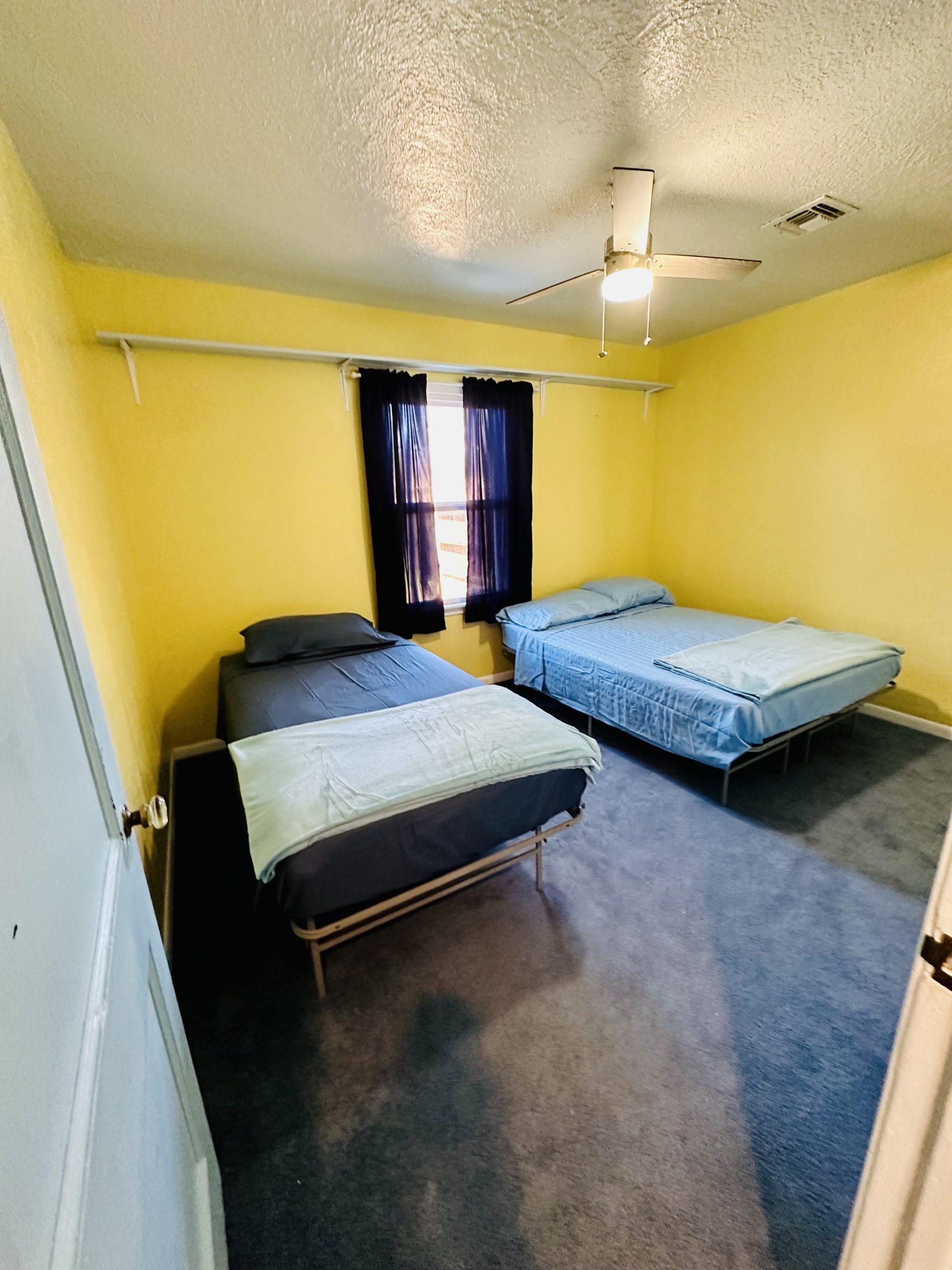 Honey Bee Cottage Vacation Rentals Lawton OK Airbnb VRBO STR Short